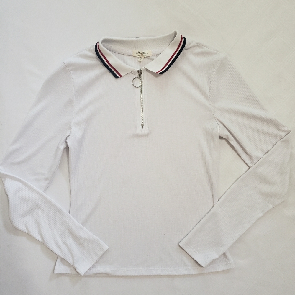 Ultra flirt white top